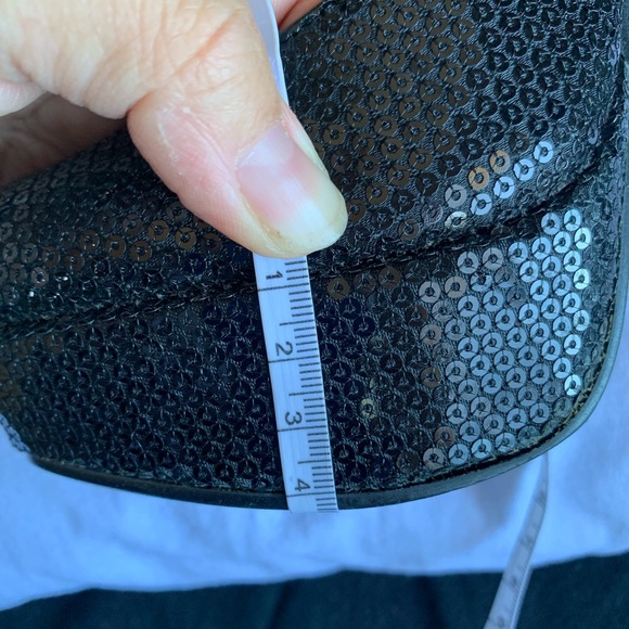 QUPID sequense pumps - Picture 2 of 7